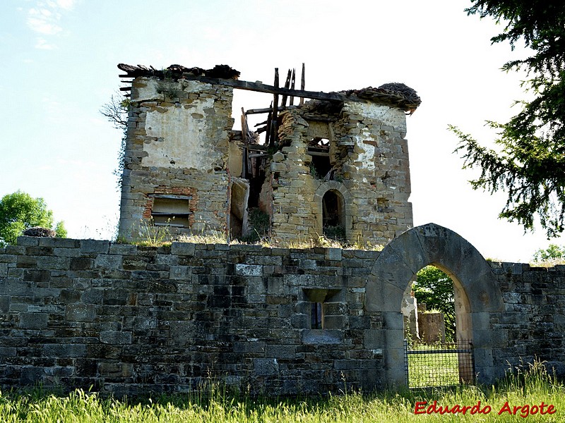 Torre de Larrintzar