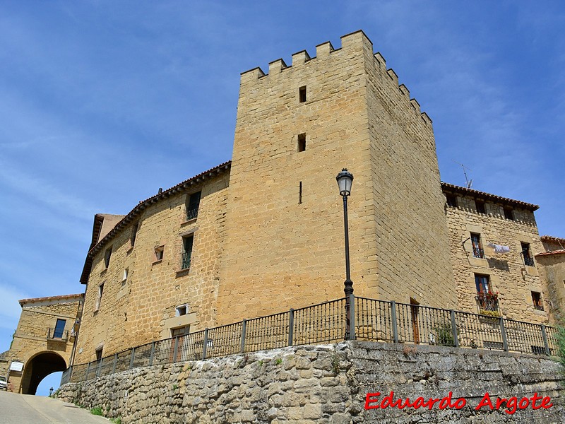 Muralla urbana de Labraza