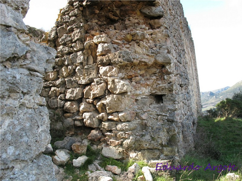 Castillo de Lanos