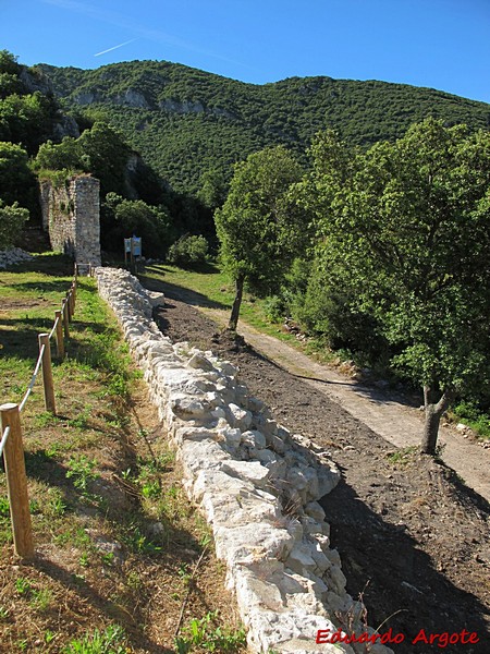 Muralla urbana de Portilla de Ibda