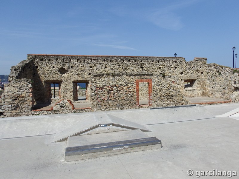 Fuerte Viejo y baterías de Santa Catalina