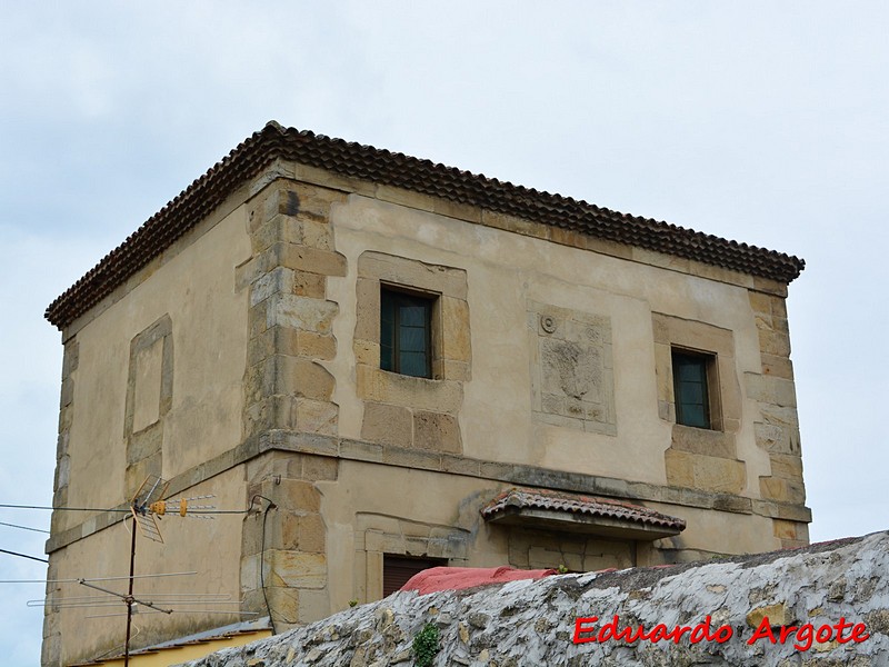 Torre de los Álvarez de las Asturias