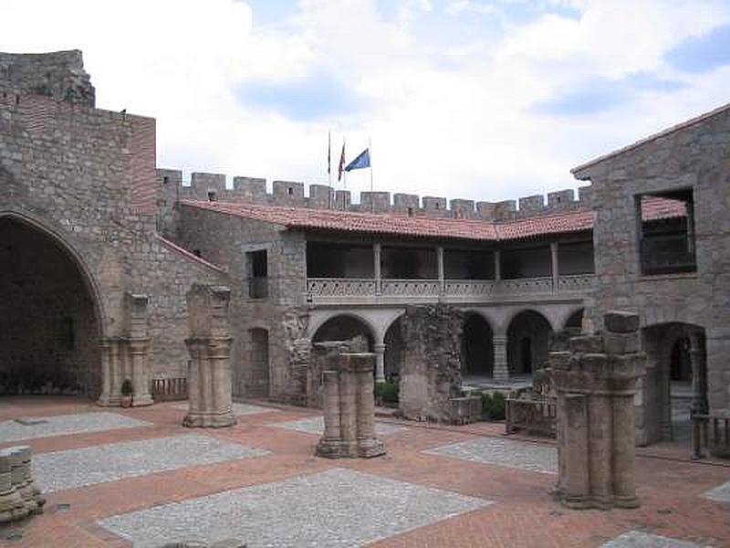 Castillo de La Adrada