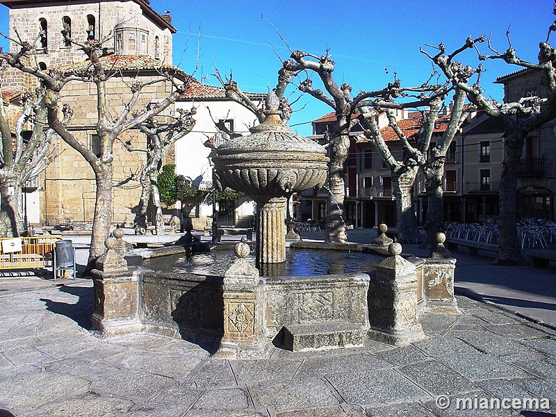 Fuente de la Plaza de España