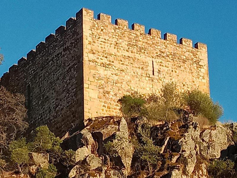 Muralla urbana de Alburquerque