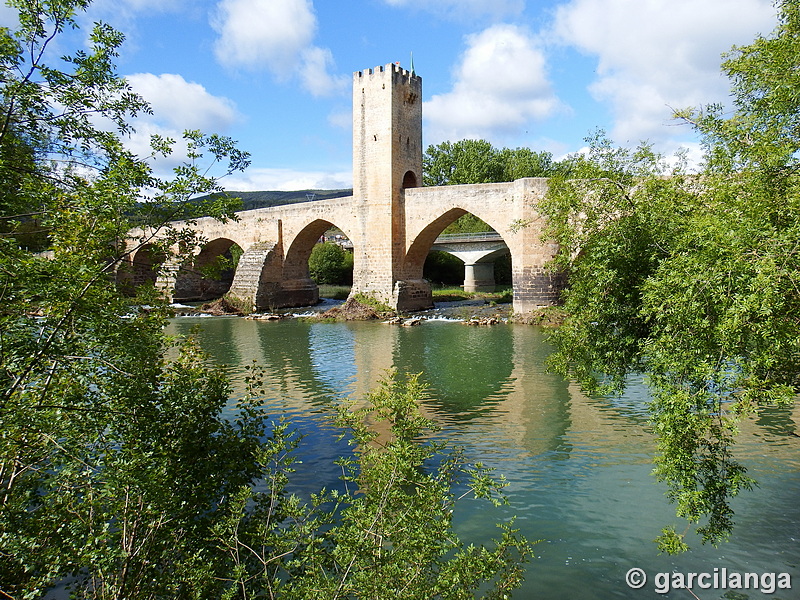 Puente fortificado de Frías