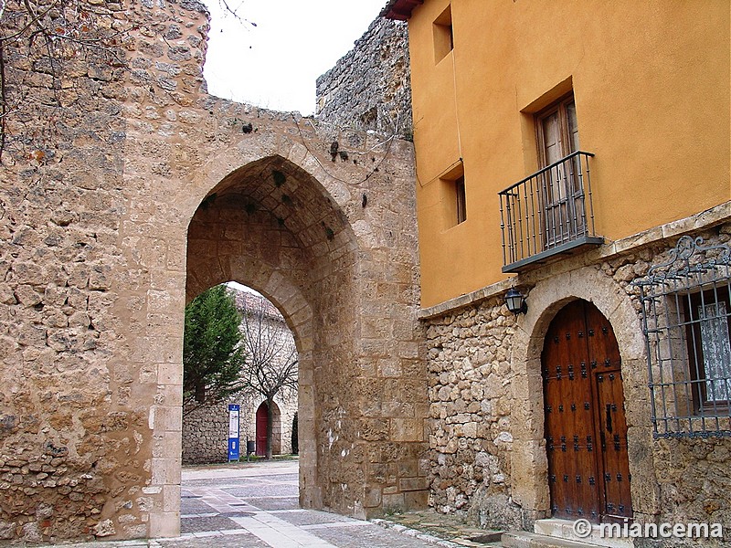 Puerta del Juego de la Pelota