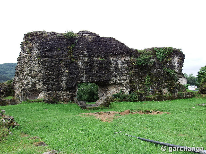 Castillo Gazteluzar