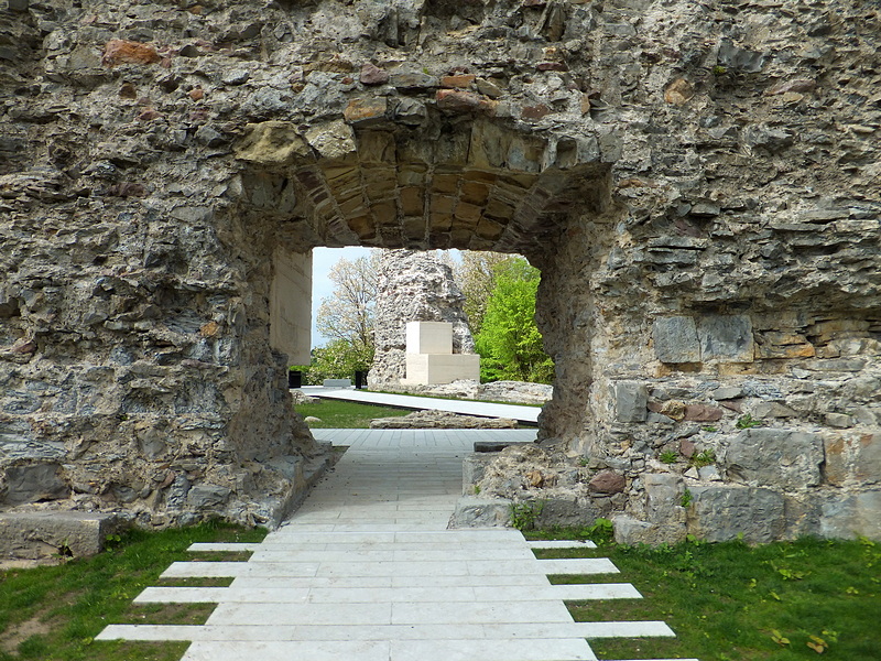 Castillo Gazteluzar