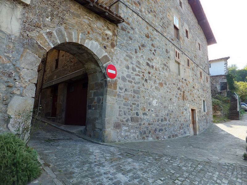 Portal del Pilar