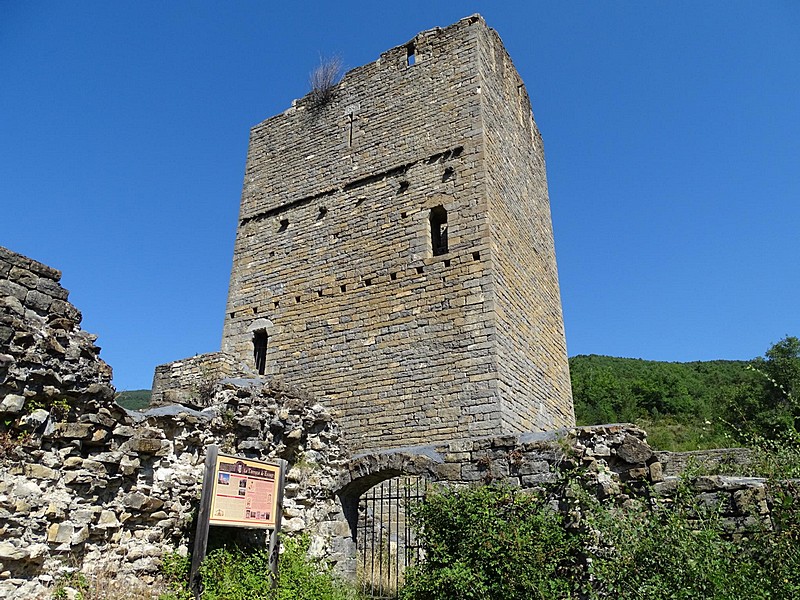 Imagen de Castillo de Escuer
