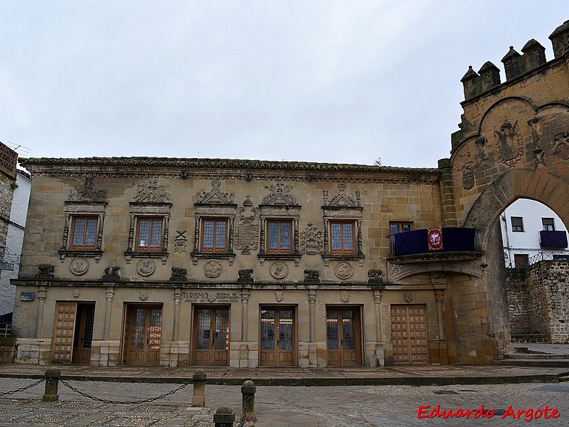 Muralla urbana de Baeza