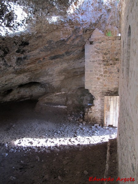 Castillo de Castañares de las Cuevas