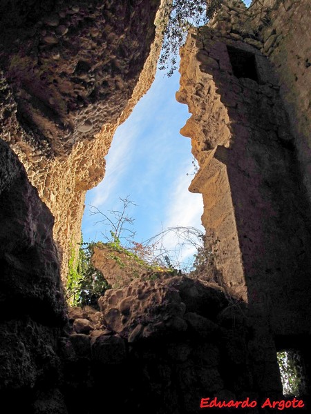 Castillo de Castañares de las Cuevas