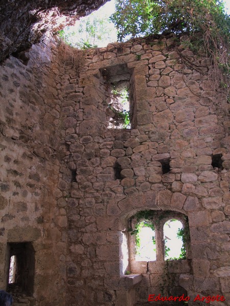 Castillo de Castañares de las Cuevas