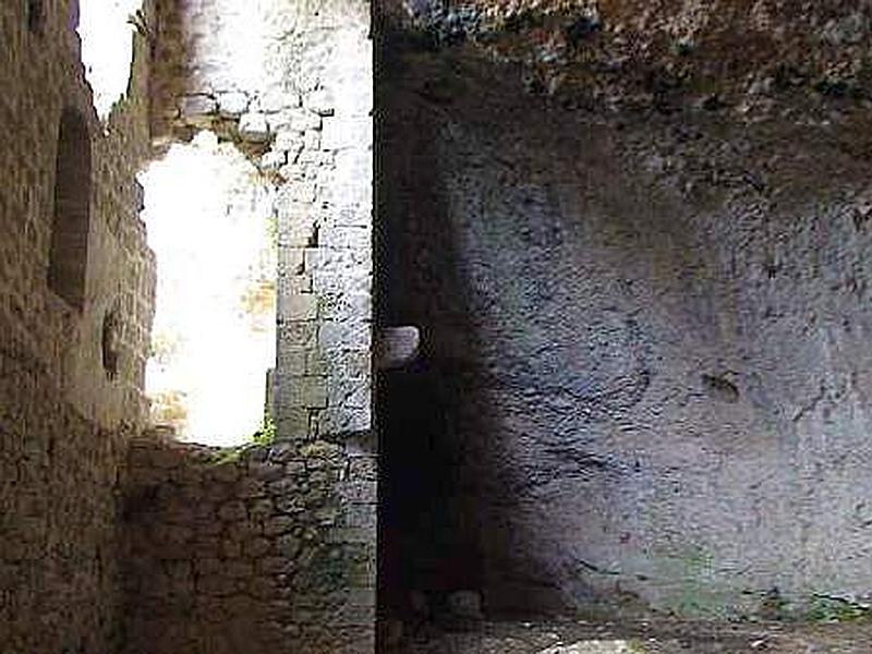 Castillo de Castañares de las Cuevas