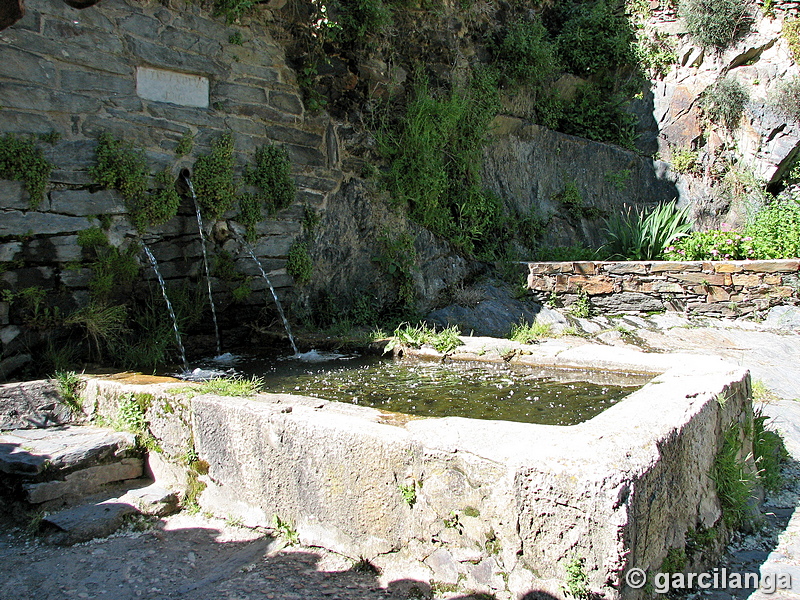 Lavadero y fuente de Patones de Arriba