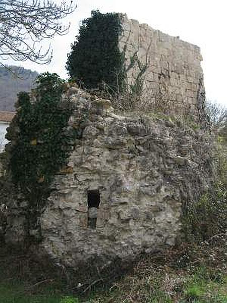 Palacio fortificado de Gollano