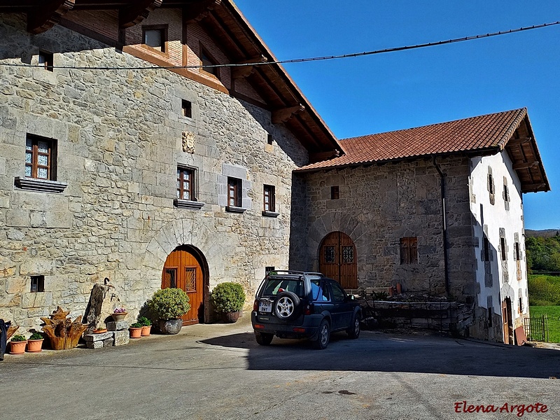 Arquitectura popular de Iribas