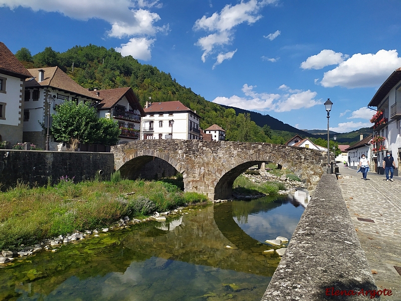 Puente medieval de Ochagavia