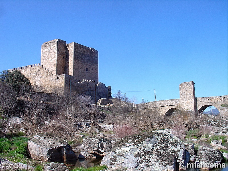 Castillo de Puente del Congosto