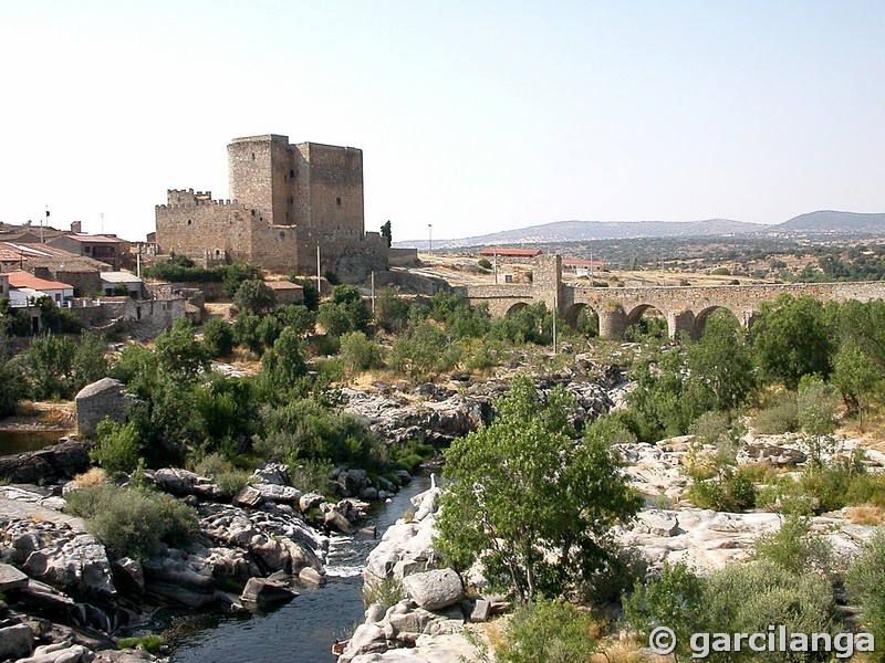 Puente fortificado del Congosto