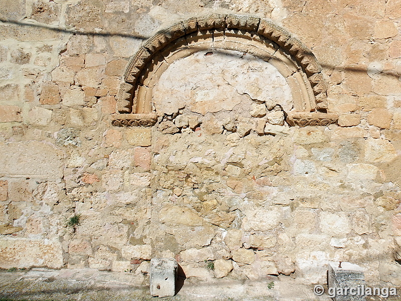 Fuente abrevadero de Bercimuel