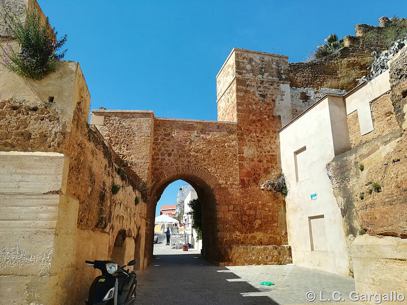 Puerta de San Fernando