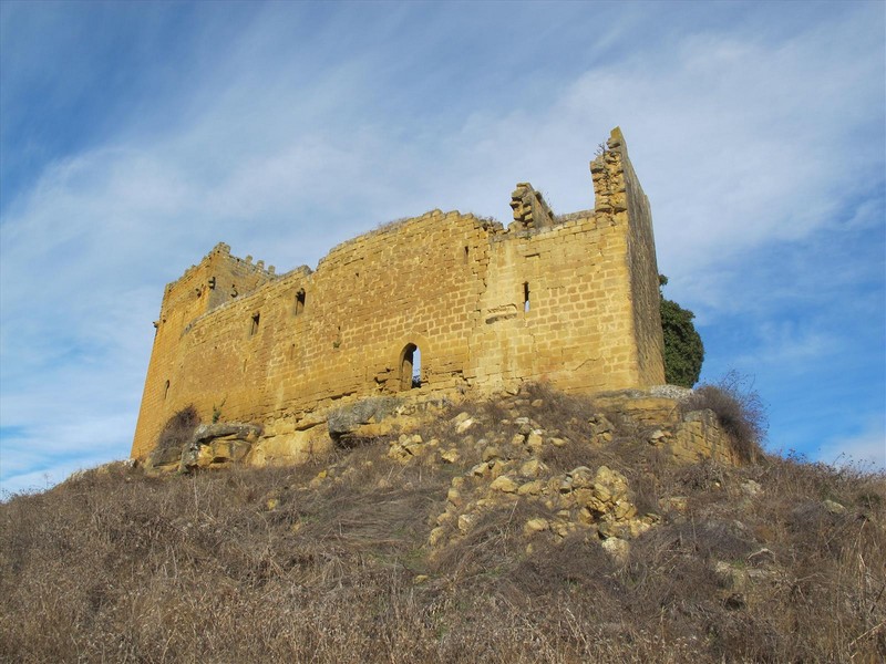 Castillo de Yéquera