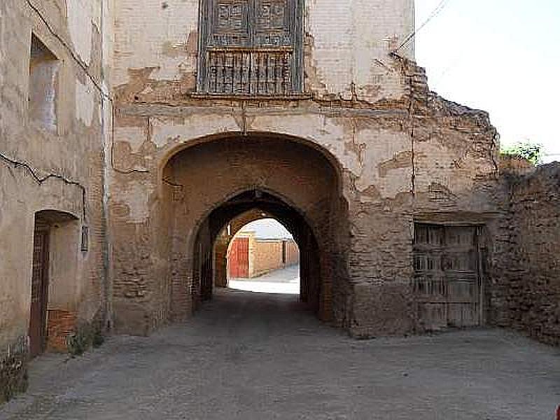 Muralla urbana de Maluenda