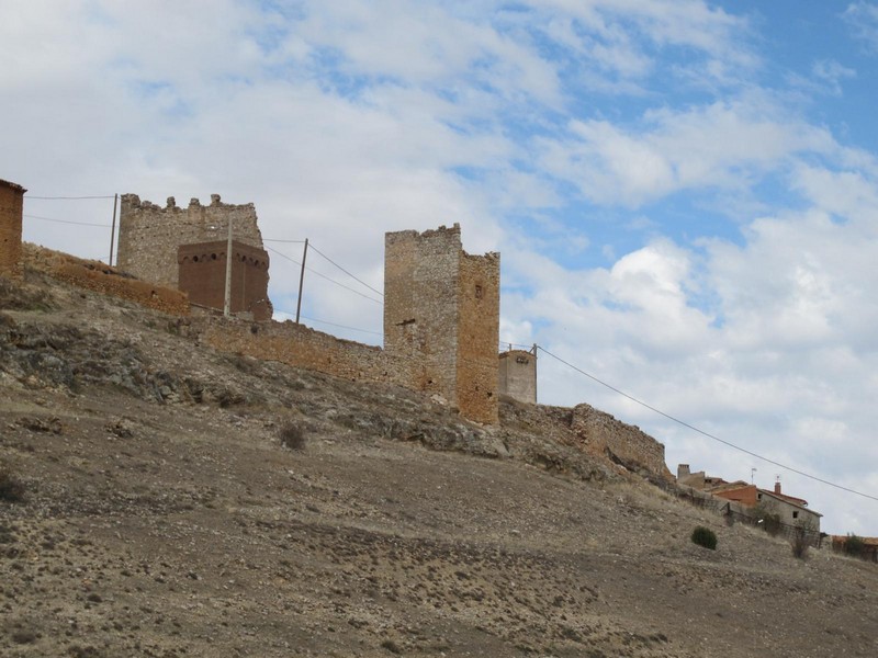 Muralla urbana de Sisamón