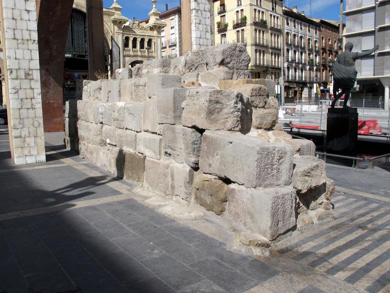 Muralla romana de Zaragoza